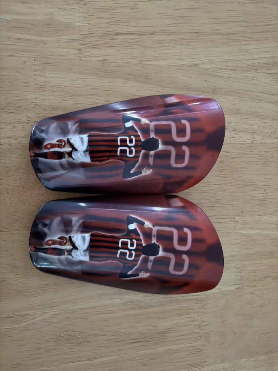 1 Pair 16x10cm Detachable Soccer Shin Guards With PBT Outer Layer And EVA Inner Lining, Impact Resistant - Red - View 1