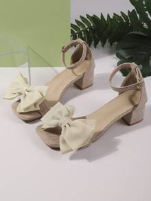 Sandali nuovi estivi di stile europeo e americano con tacco medio, cinturino, punta aperta e decorazione a fiocco, scarpe da donna  versatili con tacco alto da indossare all'aperto, comodi sandali con suola morbida per feste, vacanze e stile romano