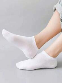 20 Pairs Men's Regular Ankle Socks, No Show Socks, Black & White, Comfortable, Soft, Breathable, Thin, All Season Best Seller