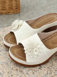 New Plus Size Summer Fashion Versatile Solid Color 3D Floral Breathable Hollow-Out Open Toe Platform Wedge Sandals, Faux Wood Grain Chunky Heel, Casual/Office Wear, Vintage Style, White