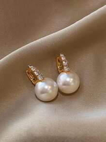 2 paires de boucles d'oreilles pendantes élégantes et vintage pour femmes, ornées de perles et de Zircone cubiques. Léger, pour un port casual, de soirée, de mariage, pour tous les jours, au printemps/été.