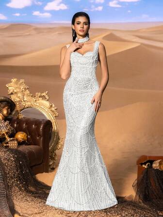 Faeriesty Vestido de noche de lujo sin mangas con cuentas y escote de corazón con silueta de sirena - Elegante vestimenta formal para galas, cenas de etiqueta, recepciones de bodas, alfombra roja y noches de ópera | Corpiño con intrincados adornos de lentejuelas, bajo de cola de pez