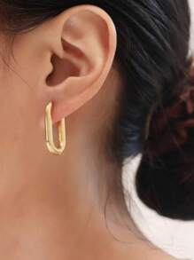 1 Pair Of Minimalist Personalized Exaggerated Oval Metal Earrings