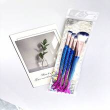 电镀美人鱼化妆刷套装（4支装），极具吸引力且实用，轻松上妆，专业化妆工具，送礼自用皆宜，便携式情人节新年礼物，化妆刷套装，化妆刷套装，化妆刷套装，全套化妆刷，化妆套装，化妆刷套装，化妆刷套装，化妆礼品套装，套装，赠品，专业化妆刷，全套化妆刷 - 彩色 - 查看 11