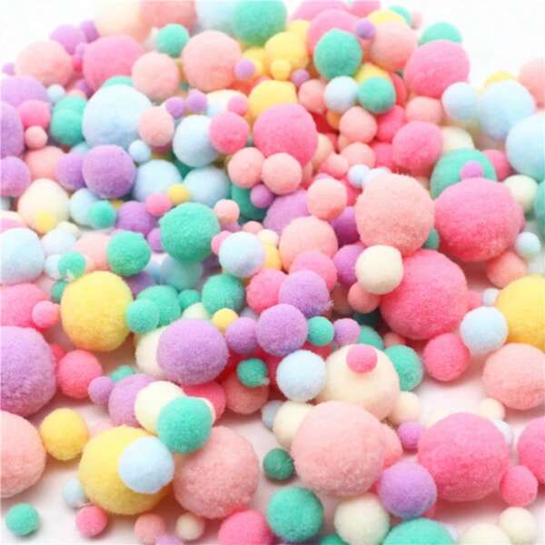 Boules de Pompons moelleuses et douces de 10 à 30 mm, multicolores. Pompons artisanaux colorés pour la décoration de mariage faite main, la couture et les fournitures d'artisanat DIY. 20g