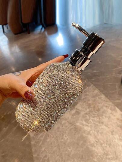 1pc Luxury Rhinestone Decorated Refillable Shower Gel Bottle - Creative Squeeze Shampoo Bottle For Shampoo, Conditioner, Shower Gel, Hand Soap, Soap Dispenser, Bathroom Accessories, Travel Essentials, Wedding Birthday Party Holiday Gifts, Decorative Crystals, Jewelry Art, Stones, Room Decor, Family, Friends, Luck, Revival, Music Festival
