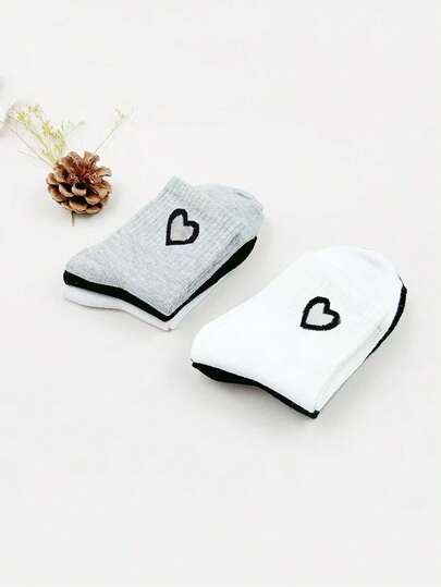 6/8/16/24/32双，运动时尚长筒心形图案袜子。加厚。舒适的日常穿着袜子。适合运动之选，母亲节礼物袜子ins韩版居家休闲男女通用长筒心形袜袜筒。吸湿排汗，柔软顺滑，适合节日、运动、休闲、商务等所有日常穿着。