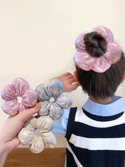 1个女孩发髻花朵发圈马尾装饰发饰