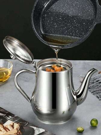 1pc Stainless Steel Oil Pot Household Filter Oil Pot Oil Bottle Filter Seasoning Pot Storage Tank With Filter Separation Oil Residue Kitchen Soy Sauce Bottle With Cover Design Press Open Suitable For Liquid Seasoning Storage