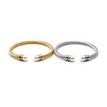 قطعة واحدة من أساور السلك المعدني المطلي بالتيتانيوم والخرز اللؤلؤي ،سوار قابل للتعديل بطراز بسيط ولكل من الرجال والنساء ، إكسسوار سوار ذو تميز