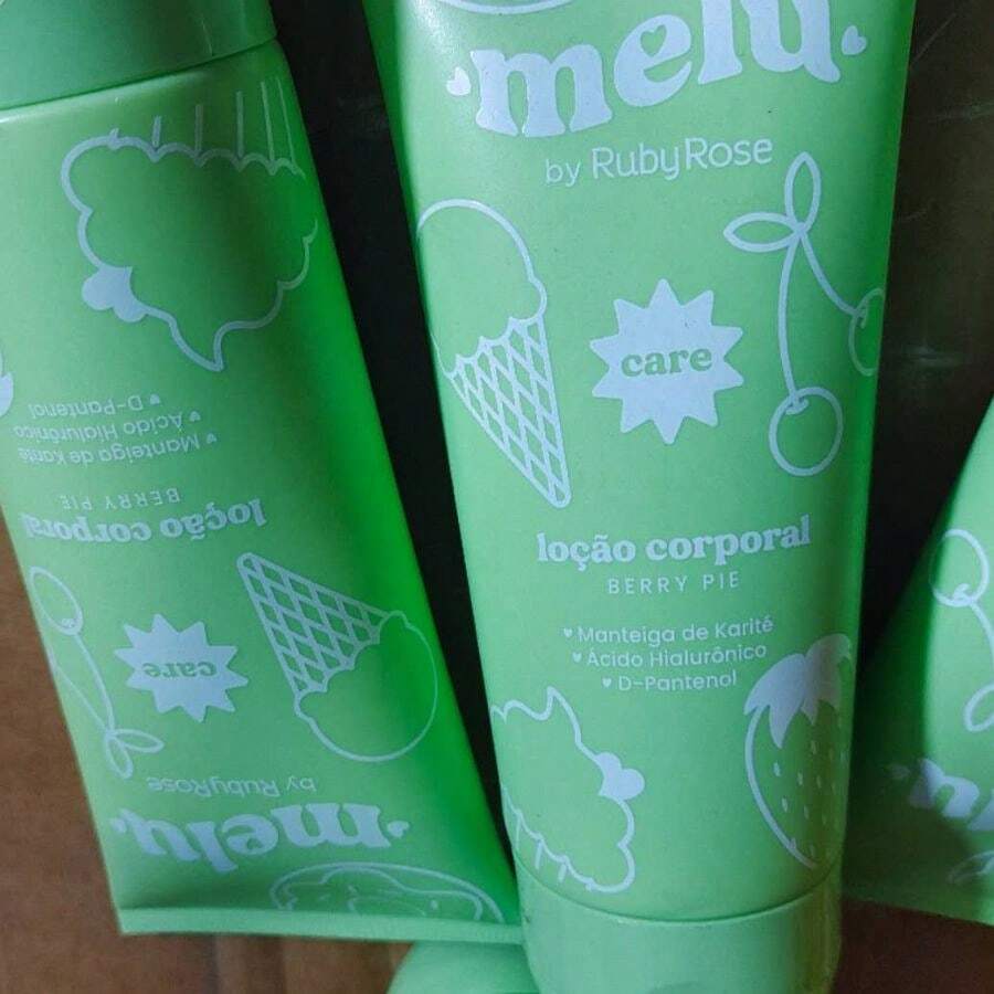 Melu Body Lotion -Ruby Rose RR6800 - BÁNH MỌC BERRY - Xem 1