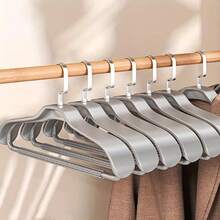 7/1pc多功能大号宽肩衣架防滑抗皱干湿通用衣架裤架，适合悬挂收纳西装、大衣、羽绒服、裙子、裤子，家庭收纳的好选择。 - 彩色 - 查看 6