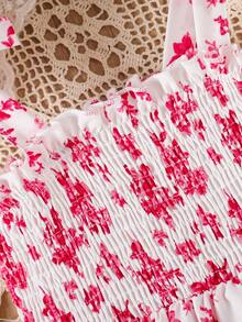 年轻女孩花卉印花细肩带蝴蝶结荷叶边下摆连衣裙