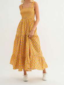 Women Floral Tank Dress Smocked Square Neck Sleeveless Backless A-Line Long Tiered Ruffle Dress With Pockets - 黃色 - 查看 5