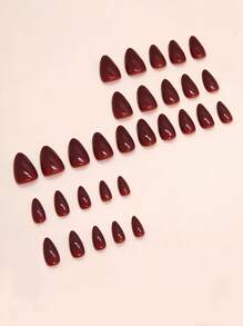 Agrega un toque de romance con 24 uñas postizas de color rojo vino con forma de almendra. Juego de uñas falsas de color rojo borgoña sólido de cobertura total para mujeres y niñas que incluye 1 hoja de adhesivos y 1 mini lima. Adecuado para fiestas, citas y uso diario en la oficina. Se envía pegamento de gelatina al azar.