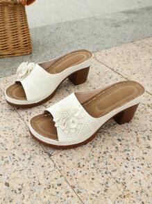 New Plus Size Summer Fashion Versatile Solid Color 3D Floral Breathable Hollow-Out Open Toe Platform Wedge Sandals, Faux Wood Grain Chunky Heel, Casual/Office Wear, Vintage Style, White