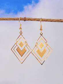 Boucles d'oreilles pendantes d'été élégantes et sexy - Boucles d'oreilles pendantes géométriques en or empilables avec pendentif losange creux. Cadeau de bijoux de luxe parfait pour les femmes, pour les vacances ou une tenue de tous les jours