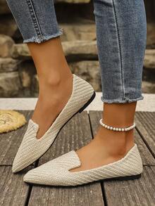 Plus Size 35-45 Women's Hollow Out Flat Slip-On Casual Shoes, Breathable Comfortable Non-Slip Suitable For Spring, Summer And Autumn, Lace-Up Pointed Toe Loafers, Versatile And Lightweight, Floral Woven Canvas Shoes, Fits Slightly Small, Asymmetrical Pattern, All Season Wear For Wide Feet