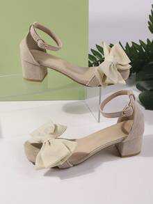 Sandali nuovi estivi di stile europeo e americano con tacco medio, cinturino, punta aperta e decorazione a fiocco, scarpe da donna  versatili con tacco alto da indossare all'aperto, comodi sandali con suola morbida per feste, vacanze e stile romano