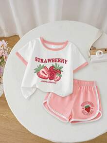2 件套青少年女孩服装套装草莓印花 T 恤和短裤可爱柔软夏季舒适休闲