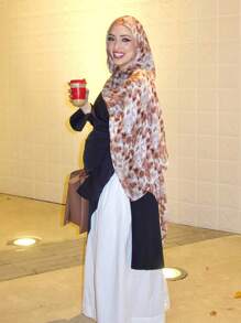 1 buc. Hijab-uri musulmane cu imprimeu cald în acuarelă, model premium Ombre, imprimare în marmură, eșarfă elegantă pentru femei, eșarfă pentru cap, material moale, eșarfă multifuncțională cu protecție solară/rezistent la vânt, potrivită pentru viața de zi cu zi/petreceri/ocazii de banchet, accesorii Abaya
