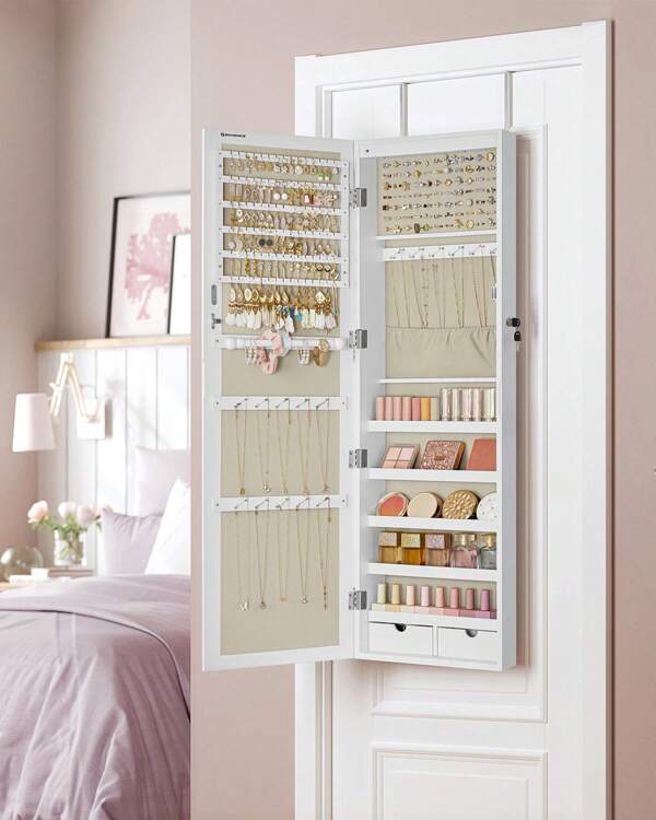 SONGMICS Schmuckschrank, Wand-Aufbewahrungsmöbel für Halsketten, Ohrringe, Zubehörschrank, mit Spiegel, verschiedene Fächer, abschließbar, Weiß und Futter in Grau