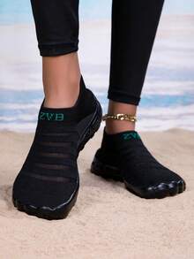 ZVB Unisex Aqua Shoes, Suitable For Barefoot Lovers, Swimming & Diving, Soft-Soled Beach Shoes, Quick-Drying Outdoor Summer Sandals, Fishing Water Shoes, Non-Slip & Breathable Wading Shoes - Black - View 6