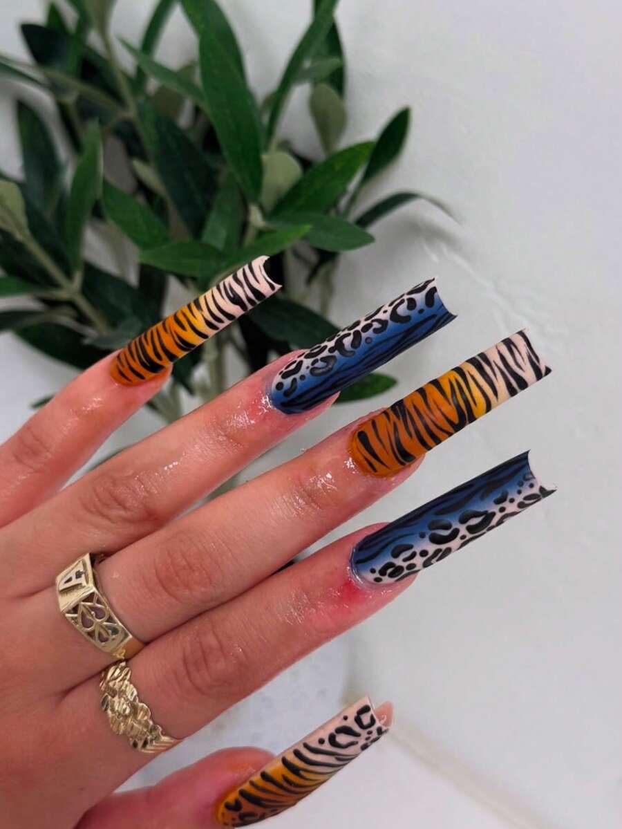 24 件长方形压合水晶指甲，时尚高级条纹可拆卸指甲片，性感豹纹辣妹风格假指甲，情人节、送礼派对便携式假指甲（带果冻胶），一片式摩擦条状指甲用品指甲 - 彩色 - 查看 1