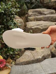 Women's Bow Decor Flat Sandals, Round Toe Slip-On Summer Shoes, Fashion Comfortable Ladies Beach Shoes, Lightweight Women Sandals