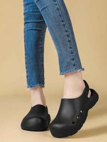 Women's Summer Breathable Anti-Slip Hole Shoes, Hospital Medical Work Clogs - Black - View 4