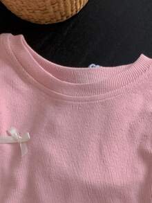 Süßes Sommer-Trägertop für Kleine Mädchen mit Schleifenapplikation und Rüschensaum - Pink - Übersicht 2