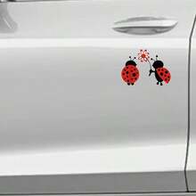 Calcomanía de mariquita de dibujos animados, pegatina de plástico autoadhesiva con estampado de animales para decoración del Body del automóvil, acabado brillante, forma asimétrica, de un solo uso, adecuada para superficies de plástico, ideal para colocar en la parte trasera - Unitalla - Ver 4