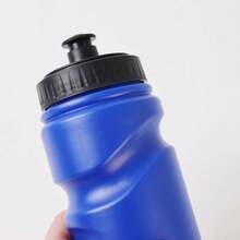 1 Piece 500ml/16.9 Ounces, Leak Proof, Drop Proof, Splash Proof, PP+ PE Material, Nordic Minimalist Sports Kettle, Straight Anti Slip Patterned Cup Body, Anti Mold And Antibacterial Process, Four Season Bicycle And Football Training Water Bottle - Multicolor - View 12