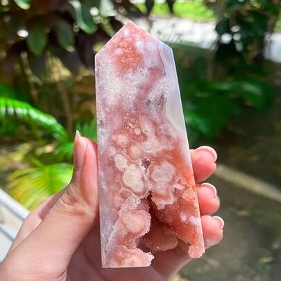 1 Pc Pink Amethyst Flower Quartz Crystal Rock Crystal Has Natural Cracks, Not Damage. 1pc Boho Style Pink Amethyst Flower Quartz Crystal Druzy Tower - The Only Elegant Home Decor Column, Sparkling Pink And Purple Swirls, Ideal Gifts For Christmas, Halloween, Halloween, Etc., Crystal Gifts For Parents, Home Decor Aesthetics, Crystal Decoration | Bollinger Style | Druzy Texture, Crystal Decoration