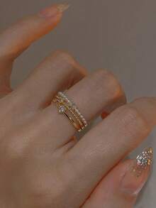 三件套精致简约闪亮锆石戒指 - 独特而优质，非常适合女性日常佩戴 - 金黃色 - 查看 2