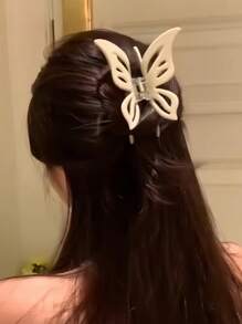 1 pezzo Fermaglio per capelli con design a farfalla, colore unito, carino e versatile. Elegante fermaglio per capelli a farfalla di nuovo stile cinese, fresco e insolito, decorazione vintage di lusso per Ognissanti. Ottimo regalo, fermagli per capelli estivi, pinze per capelli, morsetti per capelli, Molletta per capelli