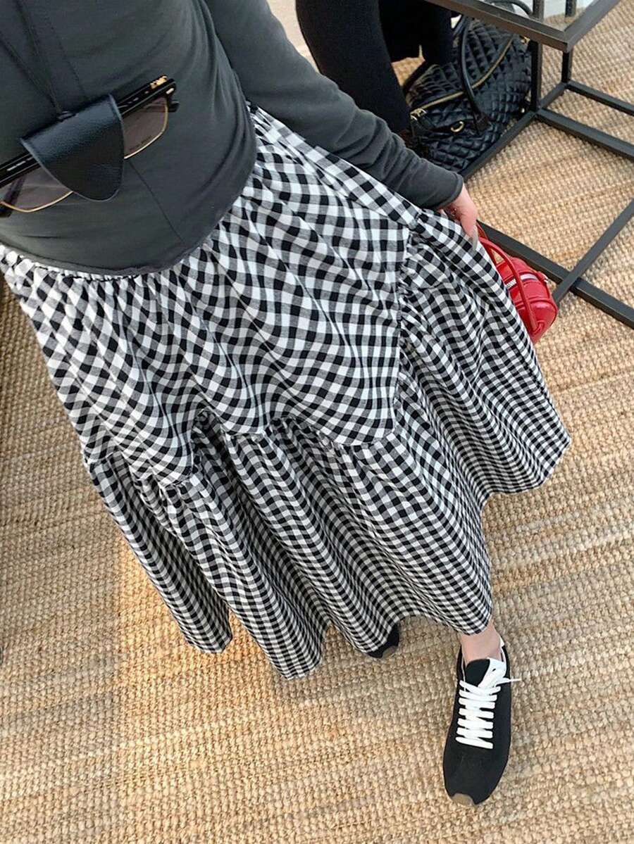 Falda midi casual de línea A con parches de cuadros asimétricos para mujer - Blanco y Negro - Ver 1