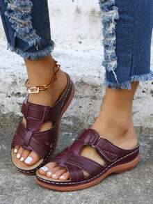 Color sólido hueco sandalias de las mujeres, un pie estribo costura inclinada zapatillas de tacón, rayas chanclas de las mujeres, transpirable plana zapatillas fresco, adecuado para el hogar, viajes casuales, paseos y desgaste diario. - Burdeos - Ver 1