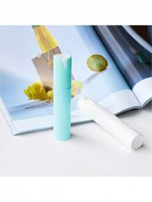 1 pieza Botella de spray de loción de color macaron de 30ml, botella de spray de tamaño portátil para viajes