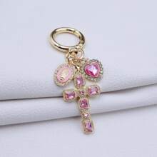 Porte-clés élégant avec Vierge Marie et croix de strass, en matériau de cuivre, convient pour les sacs, les voitures et comme cadeau. Accessoires de voiture, breloques de sac, accessoires scolaires, mignons, gothiques, Y2K