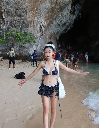 KLFYY 新しいビキニ セクシー かわいい 美しい背中 貧乳 プッシュアップ レトロ 水玉 スプリット水着 休暇