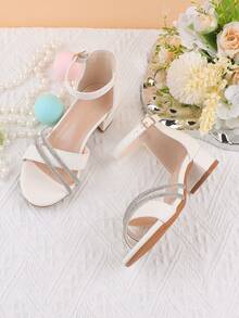 儿童女童时尚白色踝带凉鞋，幼儿花童礼服婚礼派对高跟鞋，露趾轻便儿童休闲礼服凉鞋，适合小、中、大童