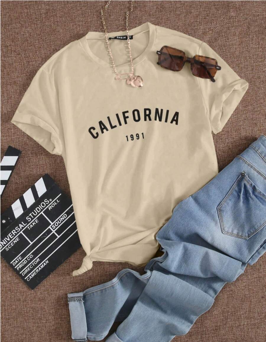 Camiseta Gráfica de Mujer en Rosa Suave con Diseño de California 1991 - Cuello Redondo Casual Manga Corta, Poliéster Ligero, Perfecto para Atuendos de Primavera y Verano, Ropa de Verano - Beis - Ver 1