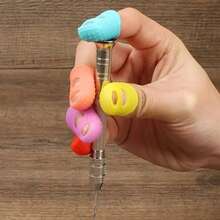 Set de 5 piezas Protectores de dedos de silicona, Mangas para dedos, Protectores de dedos para cola caliente, Dedales de silicona, Protectores de dedos para punteo de cuerdas, Uñetas, Protectores de dedos transpirables, Cubiertas de yemas de los dedos, Protectores de yemas de los dedos del mismo tamaño para manualidades y costura - Multicolor - Ver 7