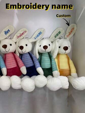 ¡Muñeca de peluche bordada personalizable! Nombre bordado personalizado, 4 opciones de color para el conejo (rojo, azul, amarillo, verde), múltiples opciones de color de hilo de bordado para satisfacer diversas preferencias. Ofrece servicio de texto bordado personalizado de una oreja o dos orejas. Material suave, adorable. Regalo ideal para cumpleaños, Día del Niño, aniversario, Día de San Valentín, nuevas mamás
