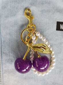 1个独特的紫色樱花钥匙扣，配有闪亮树脂吊坠和仿珍珠，合金C形钩，适合女士钱包和包包，是送给家人、朋友和情侣的理想礼物，也非常适合情人节和Y2K风格。 - 紫色 - 查看 6