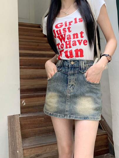 Chân váy denim mini dáng chữ A cạp cao có túi dành cho nữ, kiểu dáng thường ngày, đa năng.
