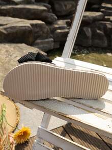 Women's Bow Decor Flat Sandals, Round Toe Slip-On Summer Shoes, Fashionable & Comfortable Ladies Beach Shoes, Lightweight Women Sandals - Black - View 8