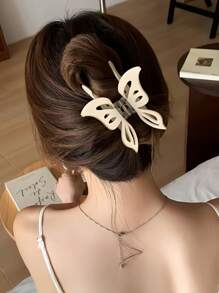 1 pezzo Fermaglio per capelli con design a farfalla, colore unito, carino e versatile. Elegante fermaglio per capelli a farfalla di nuovo stile cinese, fresco e insolito, decorazione vintage di lusso per Ognissanti. Ottimo regalo, fermagli per capelli estivi, pinze per capelli, morsetti per capelli, Molletta per capelli