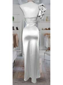Long Dress With Sweetheart Neckline - White - View 4
